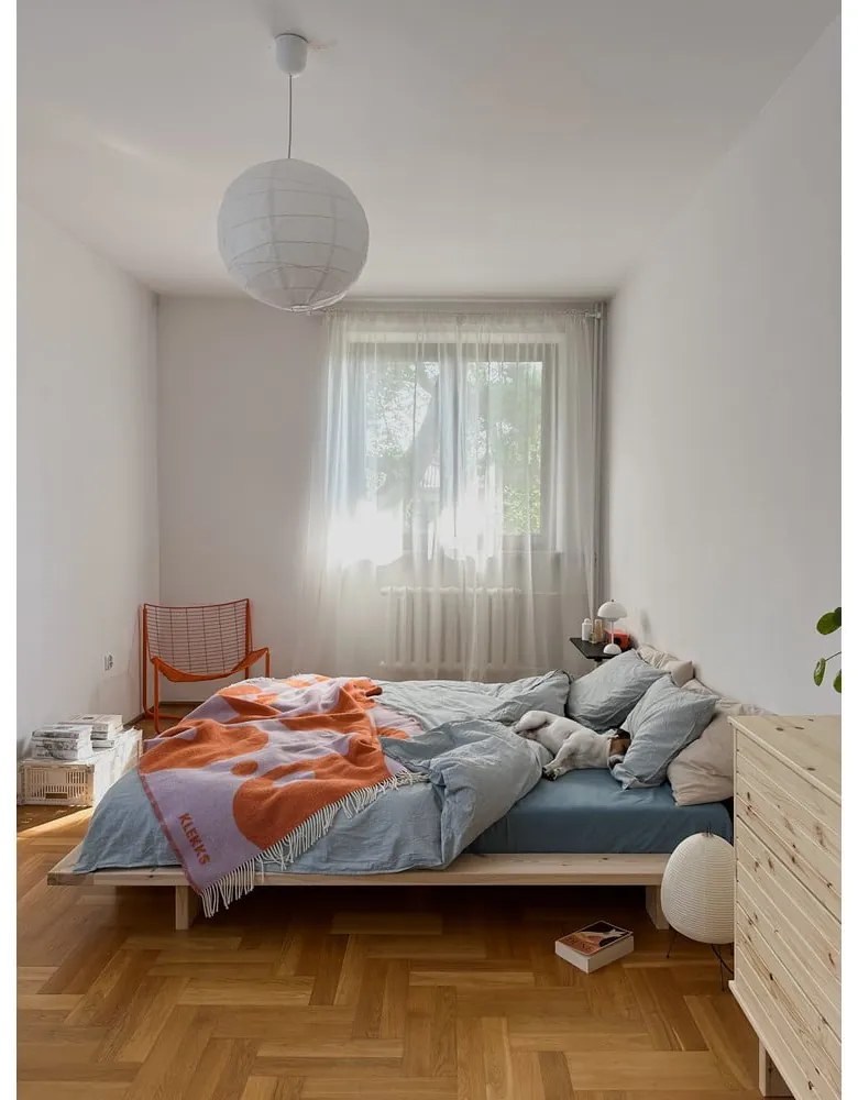 Łóżko dwuosobowe z drewna sosnowego ze stelażem 140x200 cm Japan – Karup Design