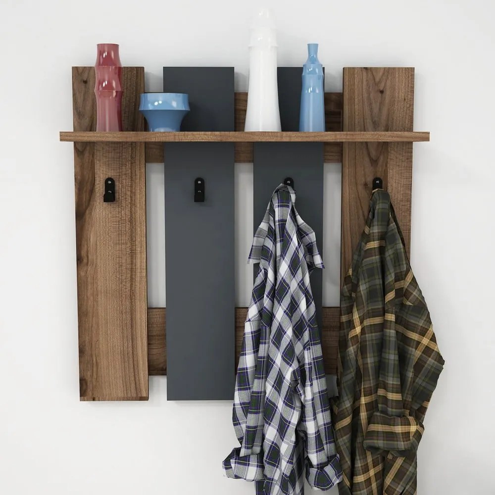 Antracytowo-naturalny wieszak ścienny w dekorze orzecha z półką Mita – Puqa Design