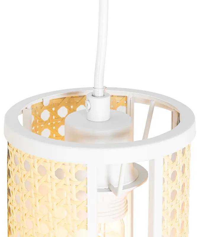Orientalna lampa wisząca biała z rattanu 3-światłowa owalna - Akira Retro Oswietlenie wewnetrzne