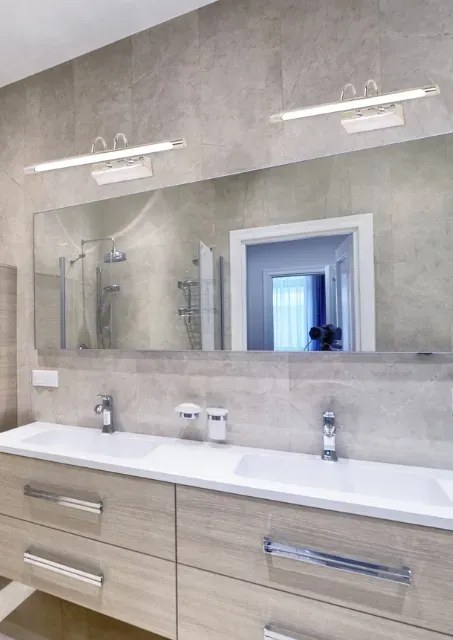 Chromowany kinkiet nad lustro - K465 N7-B55