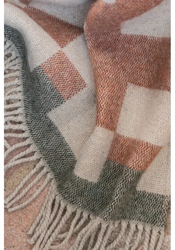 Różowo-brązowy koc z mieszanki wełny 130x190 cm Maze – Mette Ditmer Denmark