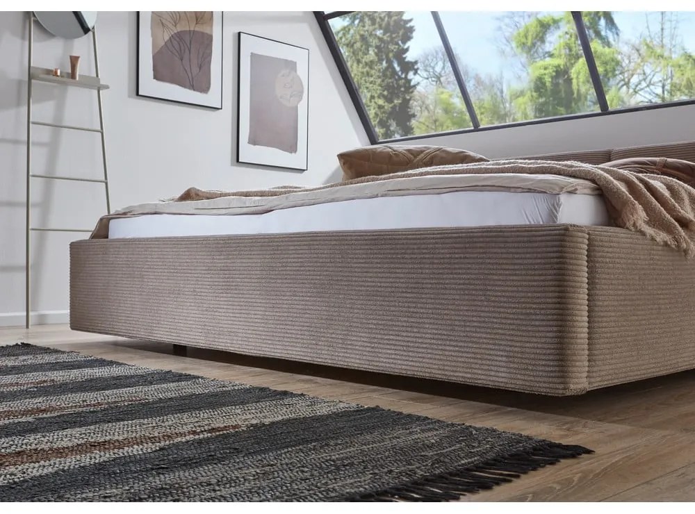 Jasnobrązowe tapicerowane łóżko dwuosobowe ze schowkiem ze stelażem 180x200 cm Cube – Meise Möbel