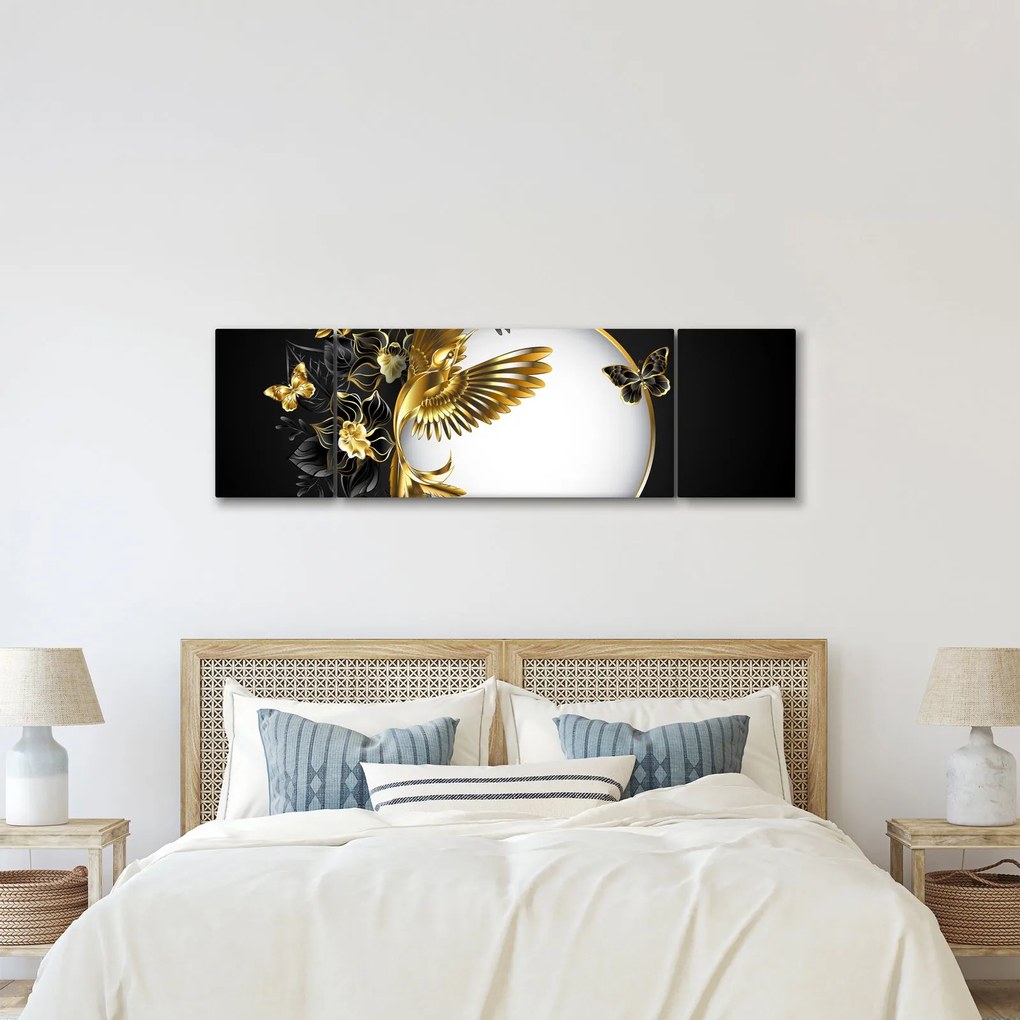 Obraz - Piłka ze złotymi motywami (170x50 cm)