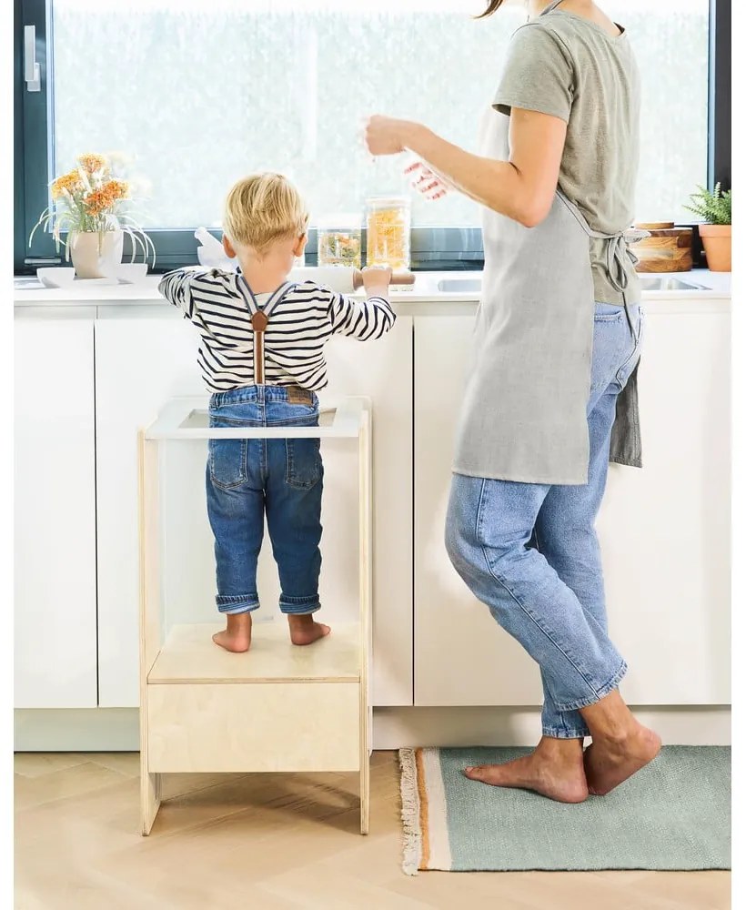 Biało-naturalny pomocnik kuchenny dla dzieci Nuun – Kave Home