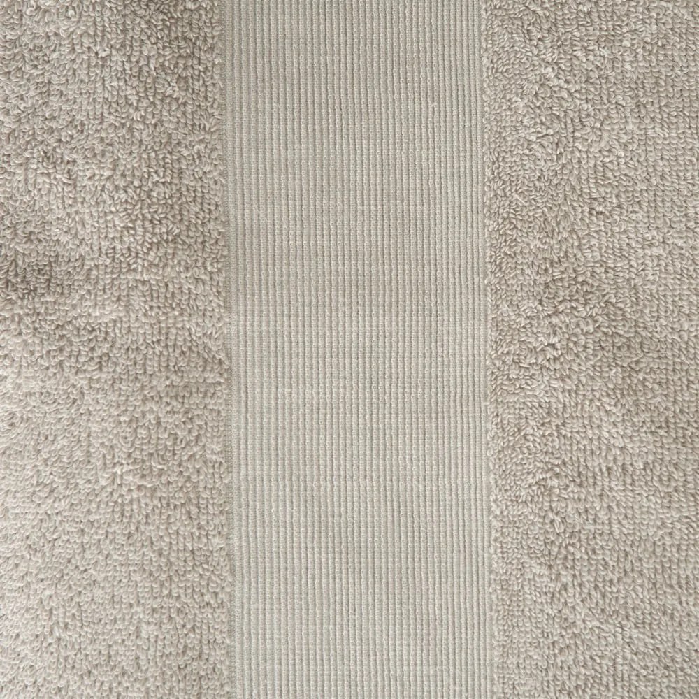 Beżowy bawełniany ręcznik frotte 50x85 cm Anti-Bacterial – Catherine Lansfield