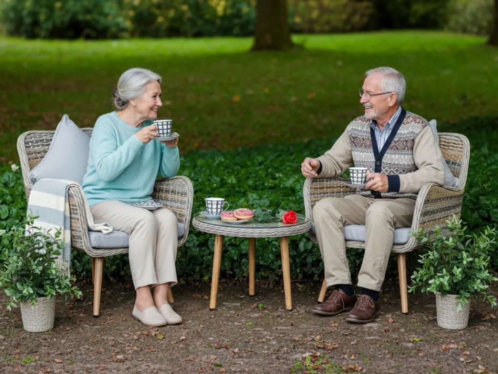 Mały zestaw balkonowy z technorattanu BELICCO