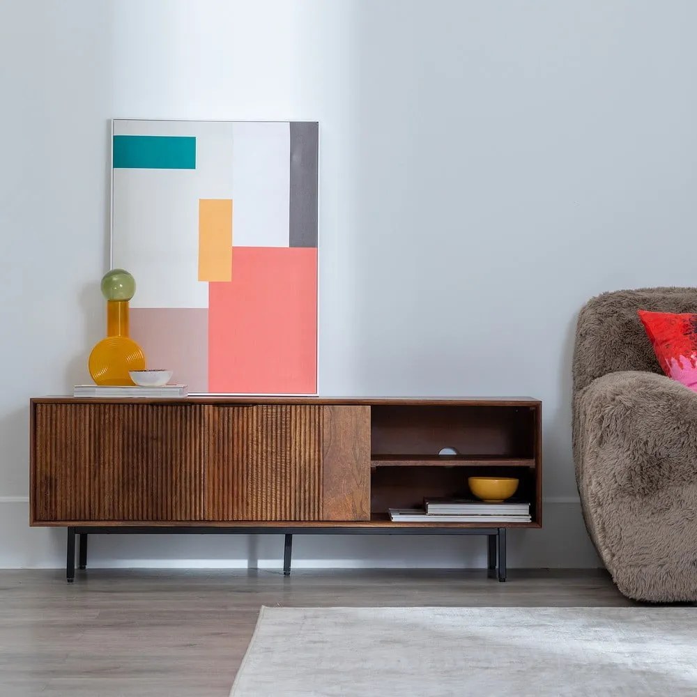 Brązowa szafka pod TV z litego drewna mango 140x50x40 cm Sagara – Ixia