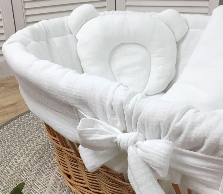 Biały kosz na rolkach A6-Z81