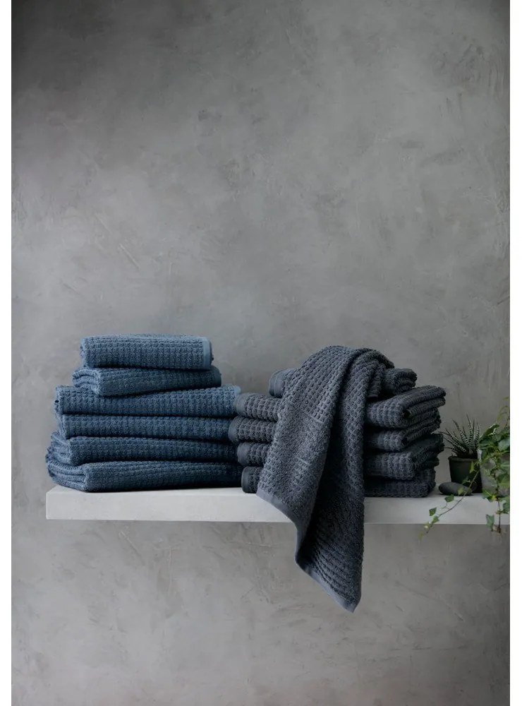 Ciemnoszary ręcznik kąpielowy z bawełny organicznej frotte 70x140 cm Check – JUNA