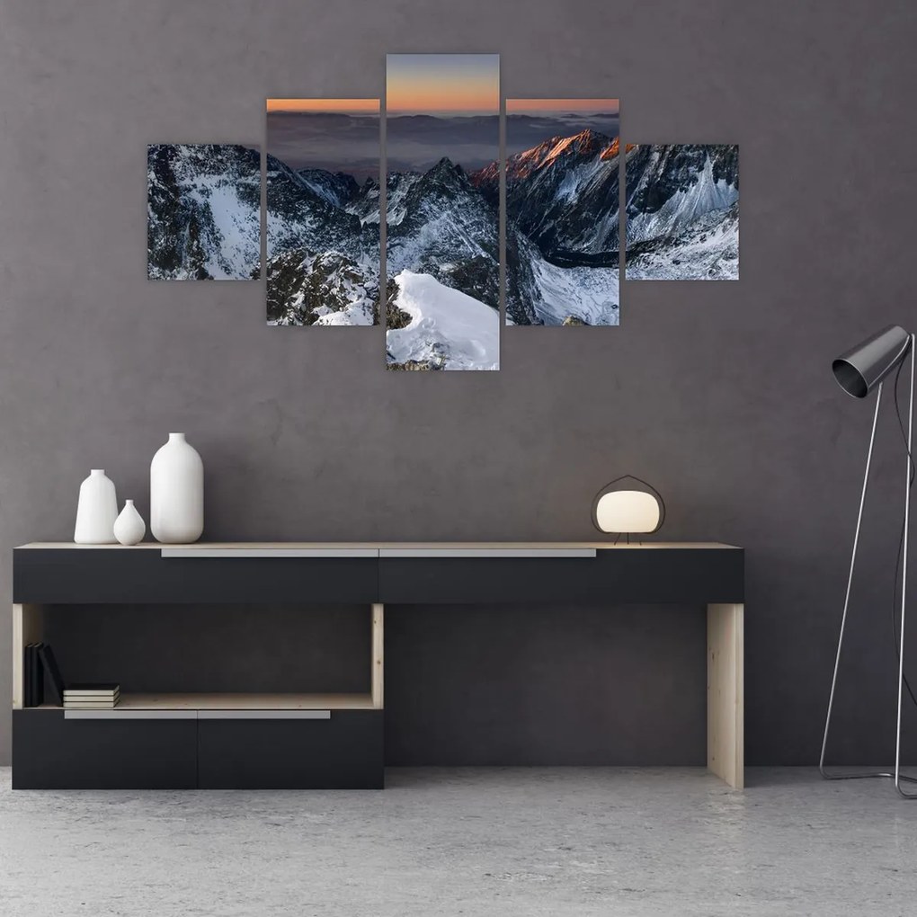 Obraz - Wschód słońca w górach (125x70 cm)