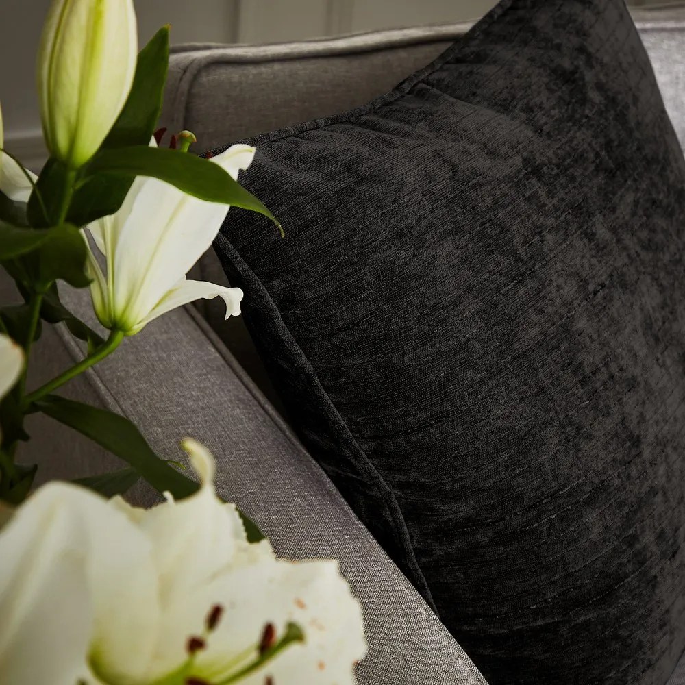 Poduszka dekoracyjna z szenilu 55x55 cm Selene Luxury Chenille – Hyperion