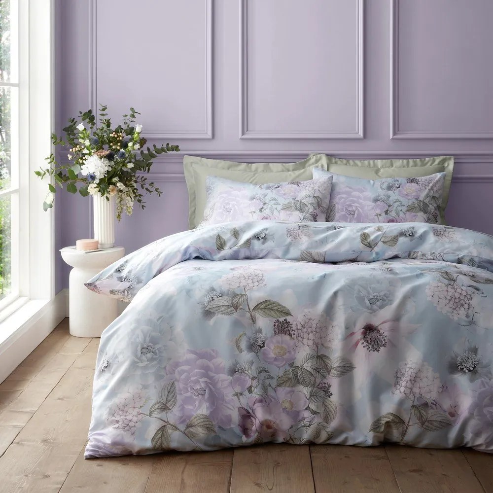 Jasnoniebieska pościel jednoosobowa 135x200 cm Floral Serenity – RHS