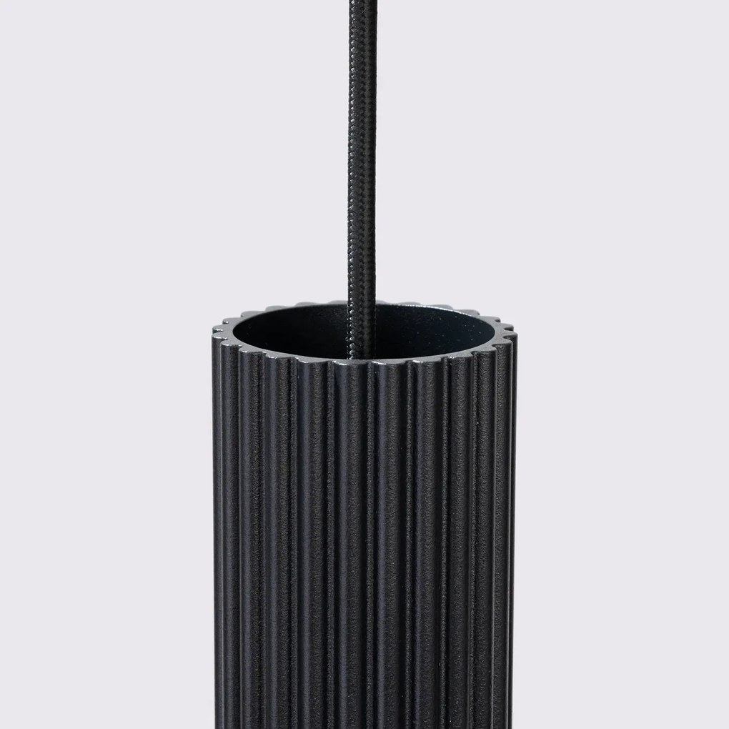 Lampa wisząca KARBON 3P czarna ryflowana SOLLUX LIGHTING