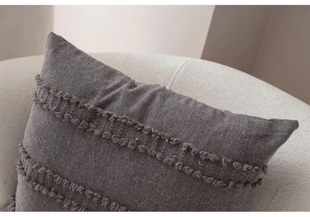 Poszewka na poduszkę 43x43 cm Tuffet – Mioli Decor