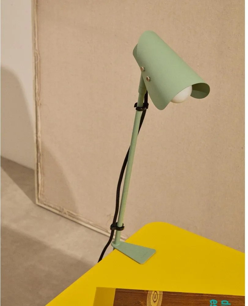 Zielona metalowa lampa stołowa z klipsem (wysokość 51 cm) Jula – Kave Home