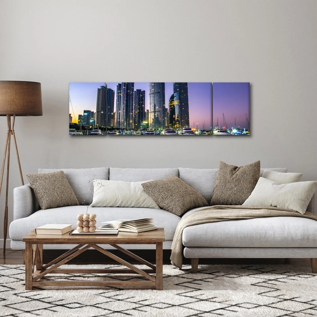Obraz jachtów i drapaczy chmur (170x50 cm)