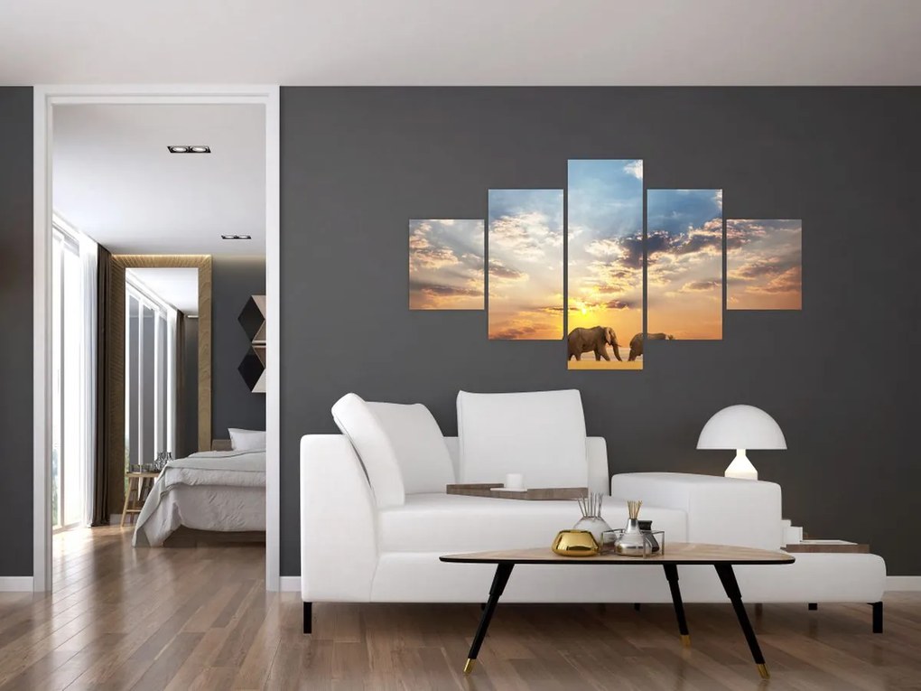 Obraz - Słonie wędrujące po sawannie (125x70 cm)