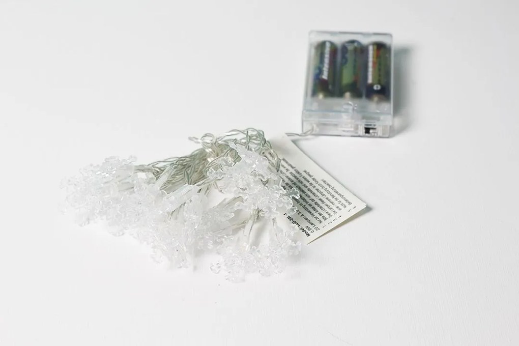 Świąteczny świetlny łańcuch - płatki śniegu, ciepła biel, 20