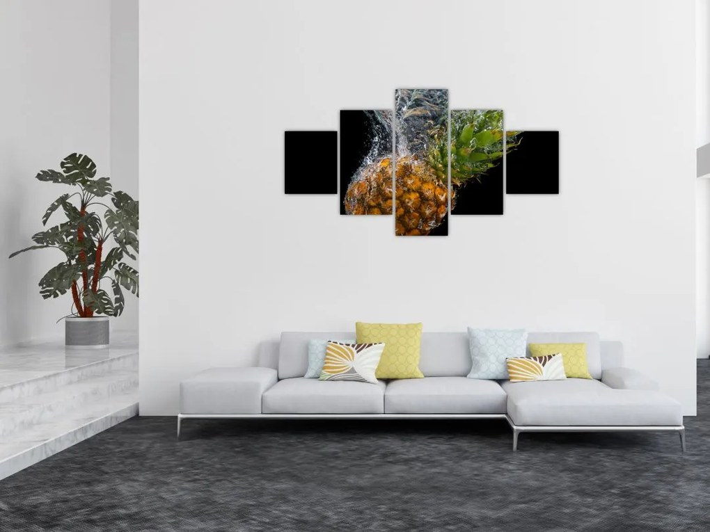 Obraz ananasa w wodzie (125x70 cm)