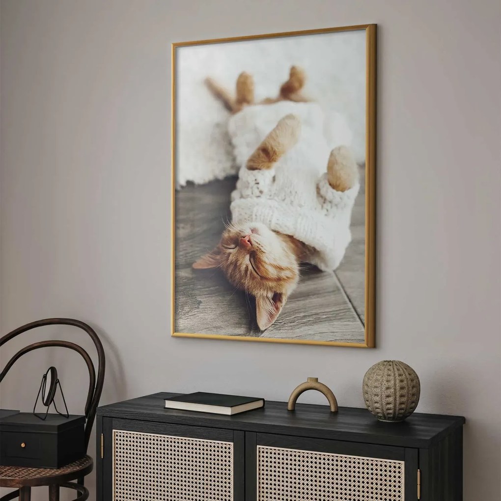 Plakat Leniwy kot 21x30 cm z ramą złotą bez marginesu ARTGEIST B