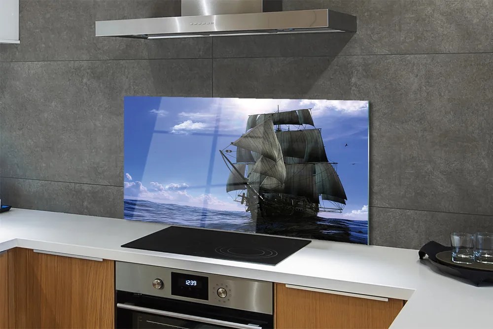 Szkło do Kuchni na Ścianę Statek wśród Morskich Chmurek