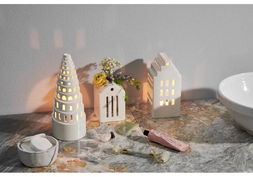 Biały ceramiczny świecznik świąteczny Kähler Design Lighthouse, ø 9 cm