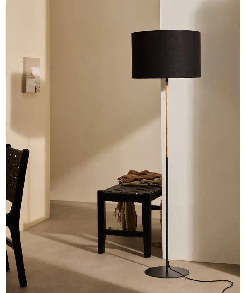 Czarna lampa stojąca z tekstylnym kloszem (wysokość 160 cm) Canar – Kave Home