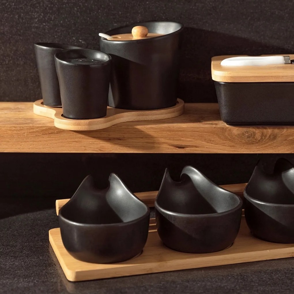 Florina Zestaw cukiernica, solniczka i pieprzniczka na bambusowej podstawce Adria, czarny