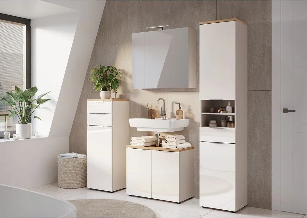 Kremowa wysoka/wąska szafka łazienkowa z połyskiem 39x112 cm Tavira – Germania