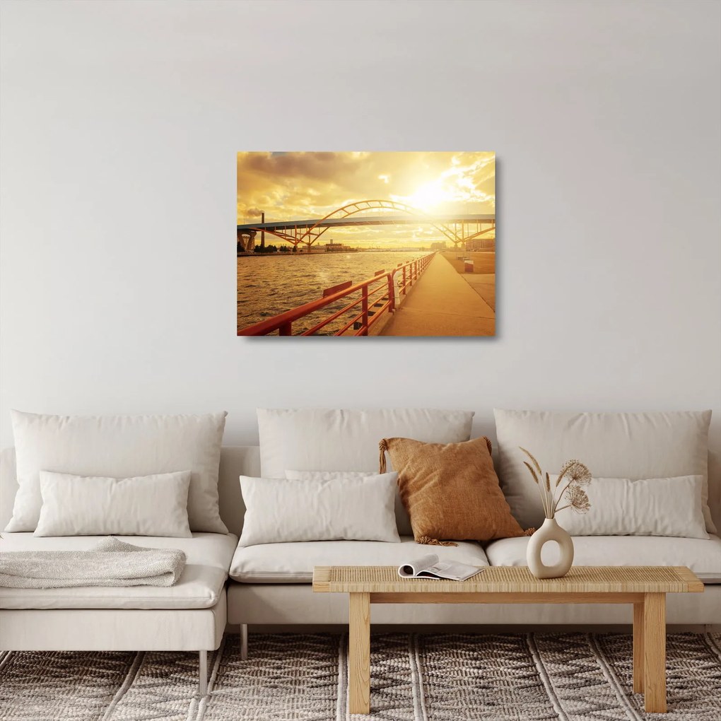 Obraz na szkle - most z zachodem słońca (70x50 cm)