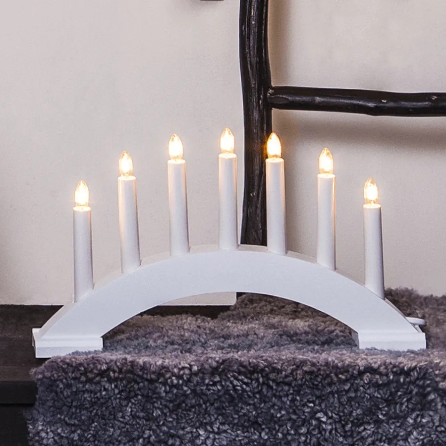 Klasyczny biały świecznik adwentowy Linda