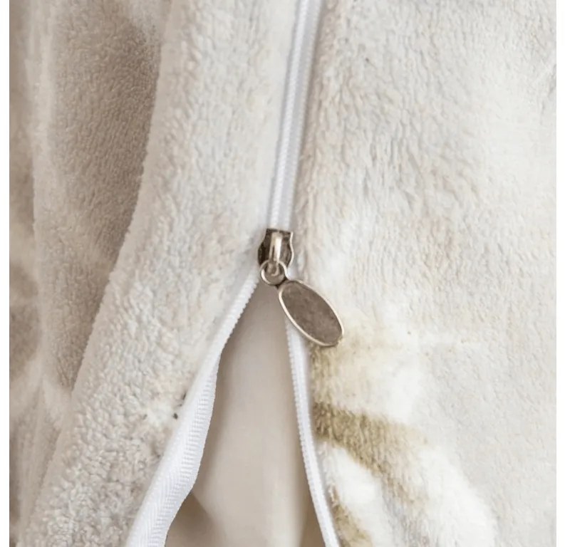 PrzytulneMieszkanie.pl PrzytulneMieszkanie.pl Pościel z mikropluszu NOMELLA beżowa Rozmiar pościeli: 70 x 80 cm | 140 x 200 cm