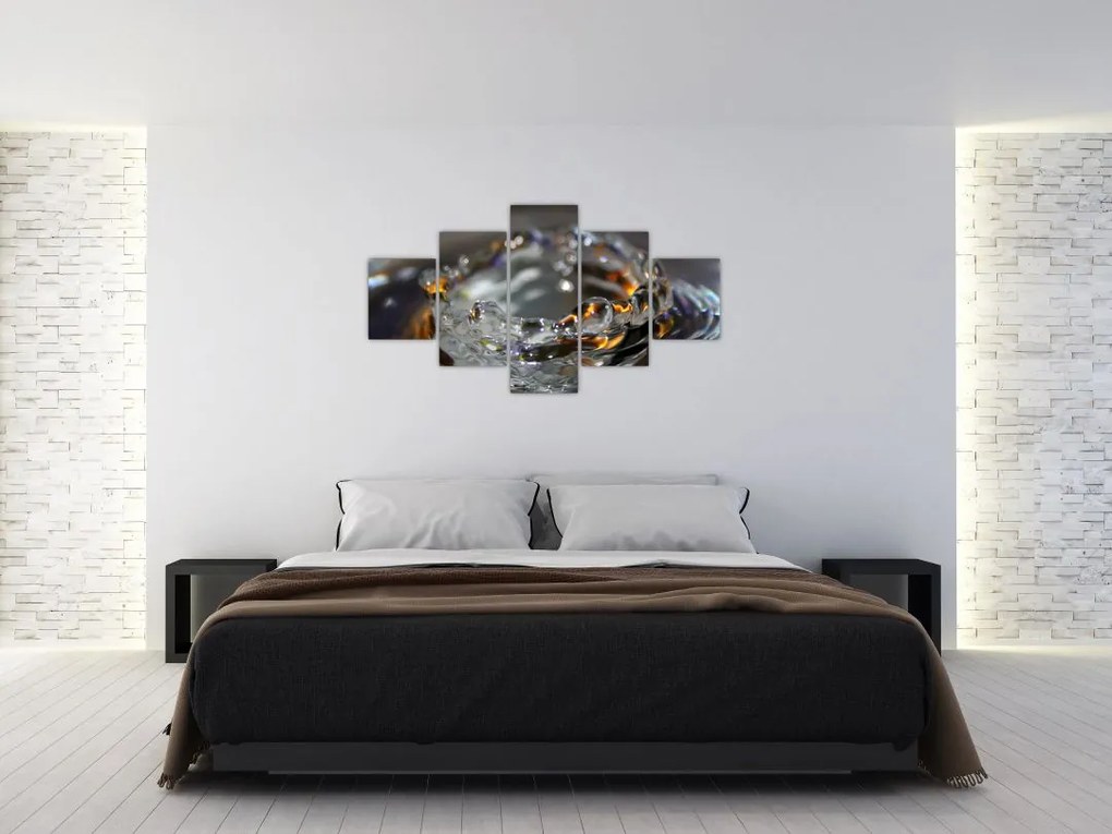 Obraz bransoletki z kropel wody (125x70 cm)