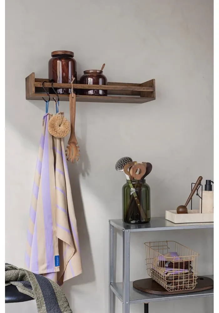 Brązowy wieszak ścienny z litego drewna dębowego z półką 60 cm Showcase – Mette Ditmer Denmark