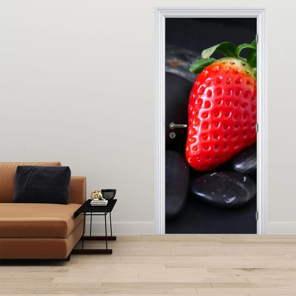 Fototapeta na drzwi - Truskawka (95x205cm)