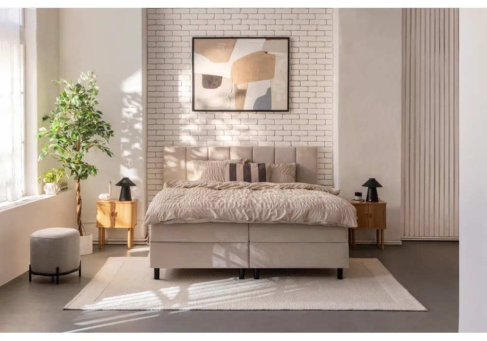 Beżowe łóżko kontynentalne ze schowkiem 180x200 cm Elva Bold Line – Bonami Selection