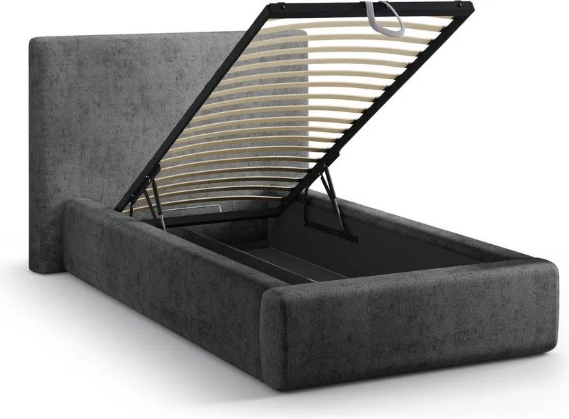 Ciemnoszare tapicerowane łóżko jednoosobowe ze schowkiem ze stelażem 90x200 cm Amy – Micadoni