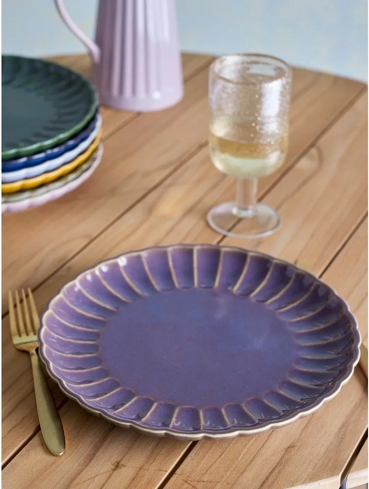 Ciemnofioletowy kamionkowy talerz ø 27 cm Latina – Bloomingville