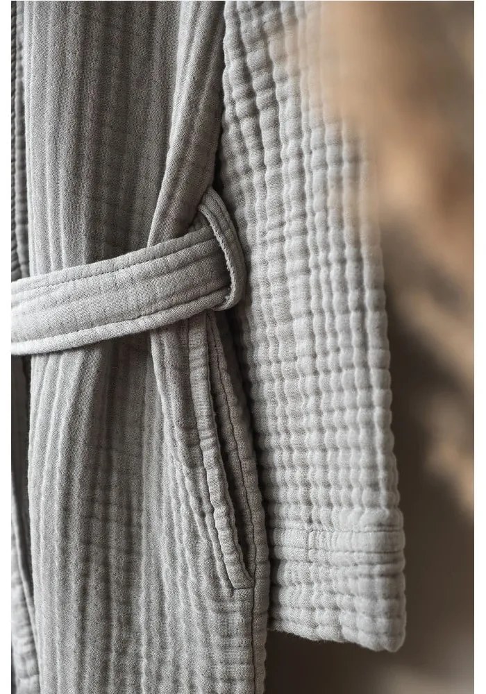 Szary szlafrok muślinowy w rozmiarze L/XL Kimono – Foutastic