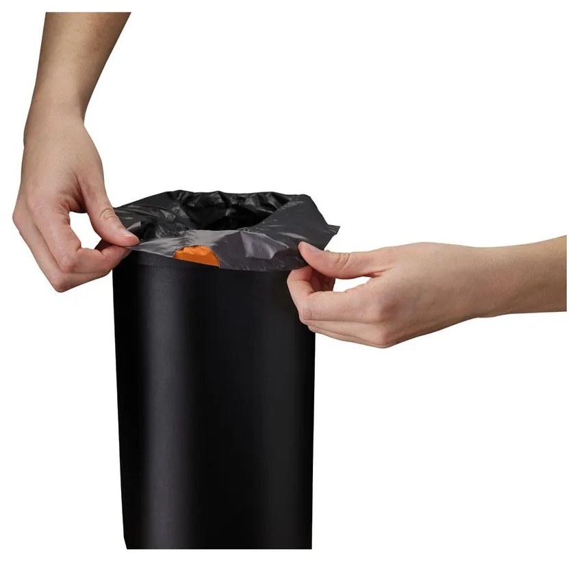 Stalowy kosz na śmieci z pedałem w kolorze matowej czerni 5 l EasyStore Luxe – Joseph Joseph