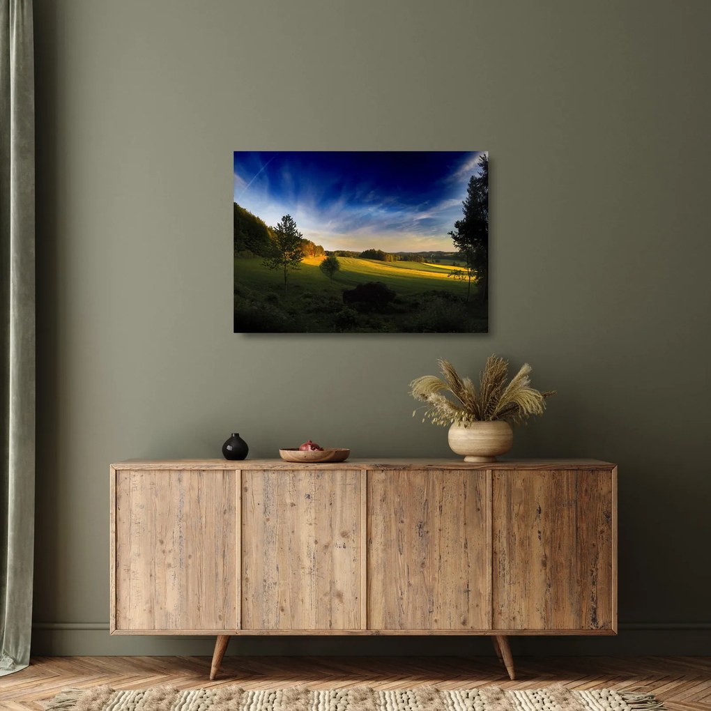 Obraz na szkle - Górska łąka (70x50 cm)