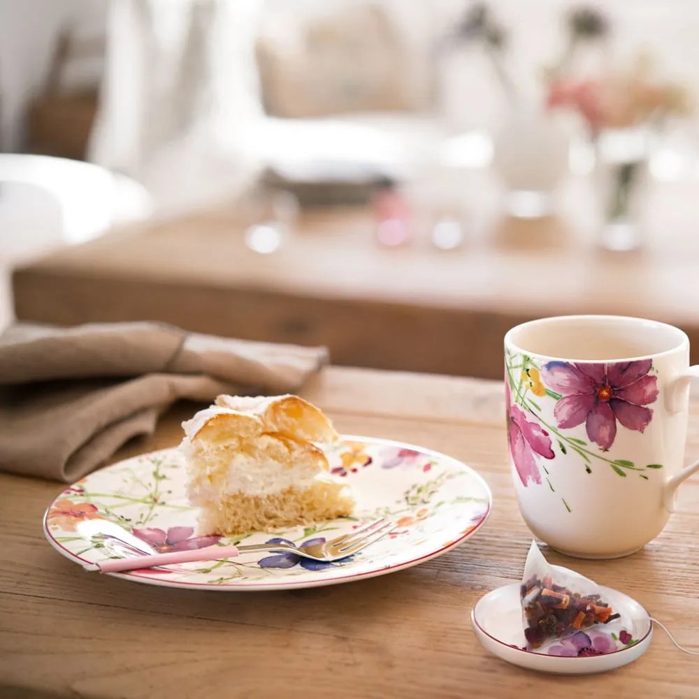 Porcelanowy kubek z motywem kwiatów Villeroy & Boch Mariefleur Tea, 430 ml