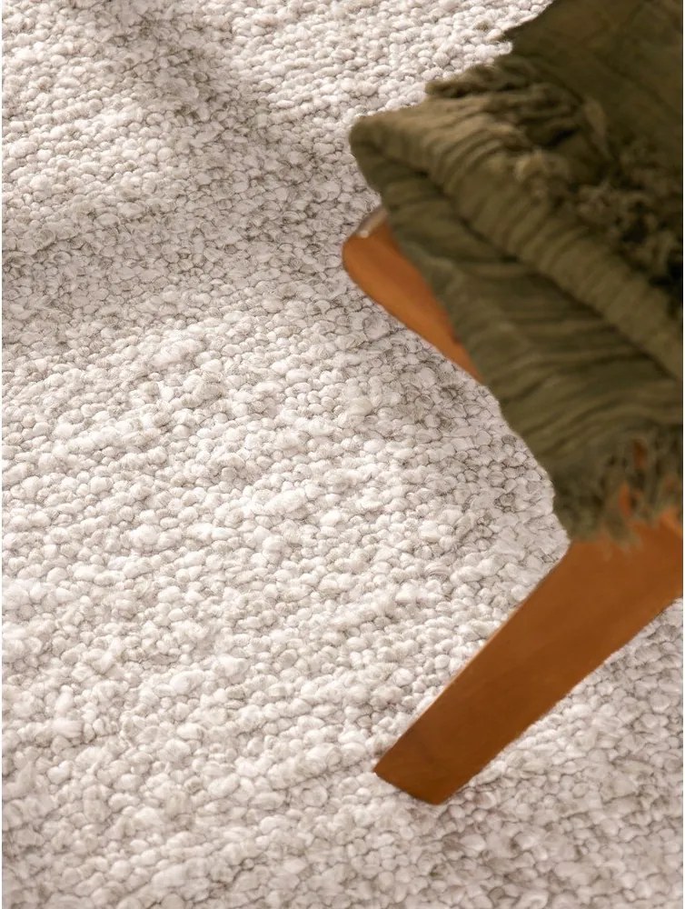 Chodnik z materiału bouclé tkany ręcznie w kolorze kości słoniowej 80x200 cm Notting Hill Portobello – Ted Baker