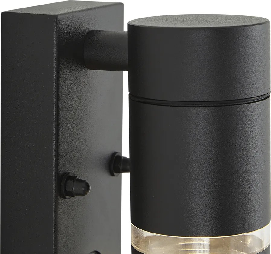 Nowoczesna lampa ścienna zewnętrzna czarna IP44 z czujnikiem ruchu - Ensam