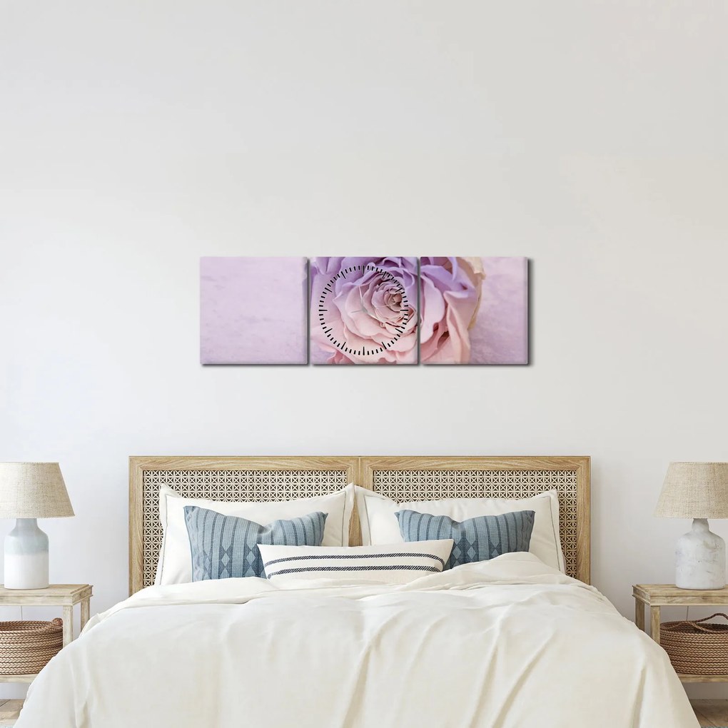 Obraz szczegółu kwiatu róży (z zegarem) (90x30 cm)