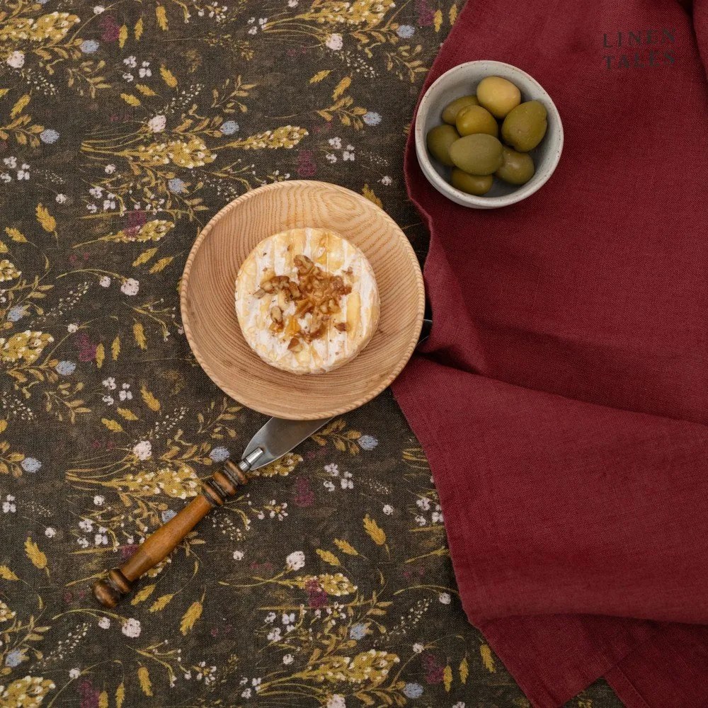 Lniany obrus 140x250 cm Woodland – Linen Tales