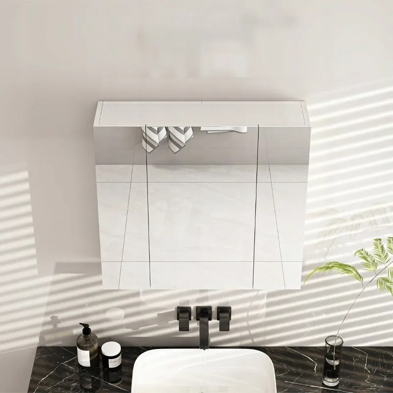 Wisząca szafka łazienkowa z trójdzielnym lustrem, montowana na ścianie, w nowoczesnym stylu loftowym