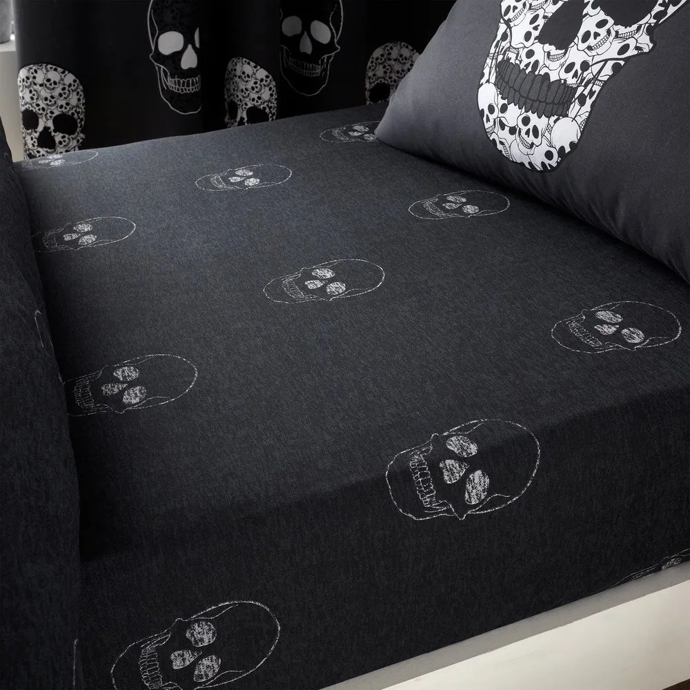 Ciemnoszare prześcieradło dziecięce dwuosobowe z gumką 135x190 cm Skulls – Catherine Lansfield