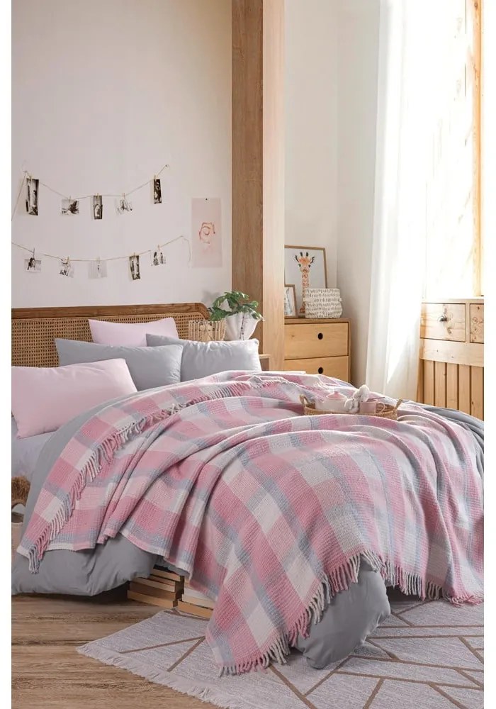 Różowa narzuta 180x220 cm Warm Soft – Mijolnir