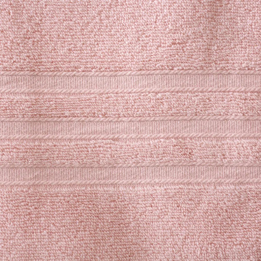 Jasnoróżowe bawełniane ręczniki kąpielowe frotte zestaw 2 szt. 90x140 cm Zero Twist – Catherine Lansfield